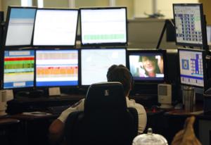 Woman who called 911 asking for phone numbers faces misdemeanor charge