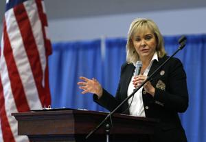 Fallin, state officials meet Monday to revise state budget following revenue failure
