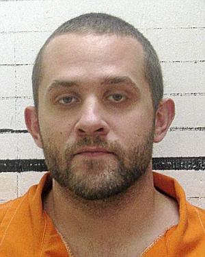 Police search for 'armed and dangerous' suspects after Muskogee robbery, shooting