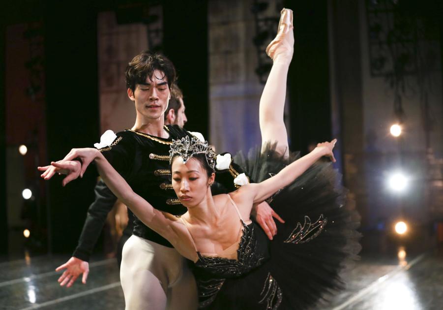 ARTS: Review of Tulsa Ballet's "Swan Lake" - Tulsa World - Tulsa World (blog)