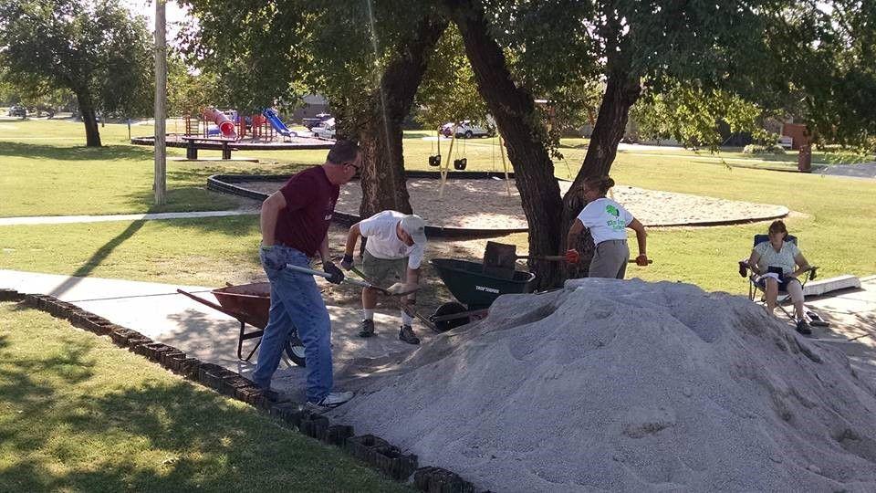 Citizens, City staff team up to repair Elm Creek Park trail system - Tulsa World
