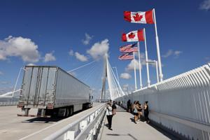 260909-wire-USCANADA.jpg