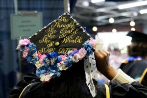 260528-news-MCCGraduation_007.JPG