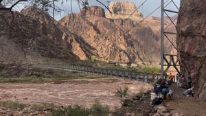 At least 2 dead in Grand Canyon flooding; Park Service says 20-plus may be missing