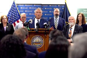 RFK Jr. touts fight against Lyme disease in NH visit