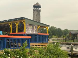 Our Gourmet: Tiki time at Castaways in Dover