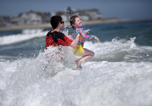 Granite Staters warm up to early summer weather