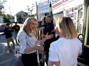 Primary voters head to the polls in New Hampshire
