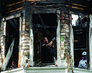 Possible murder-suicide by fire investigated in Nashua after 2 killed