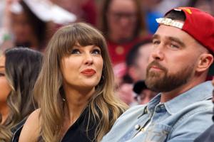 ENTER-MUS-SWIFT-KELCE-FILEPIC-GET