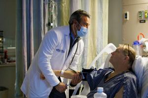 ENTER-MAN-GIVEN-GENETICALLY-MODIFIED-PIG-4-DPT.jpg