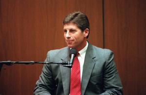 US-NEWS-FUHRMAN-OBIT-FILEPIC-LA