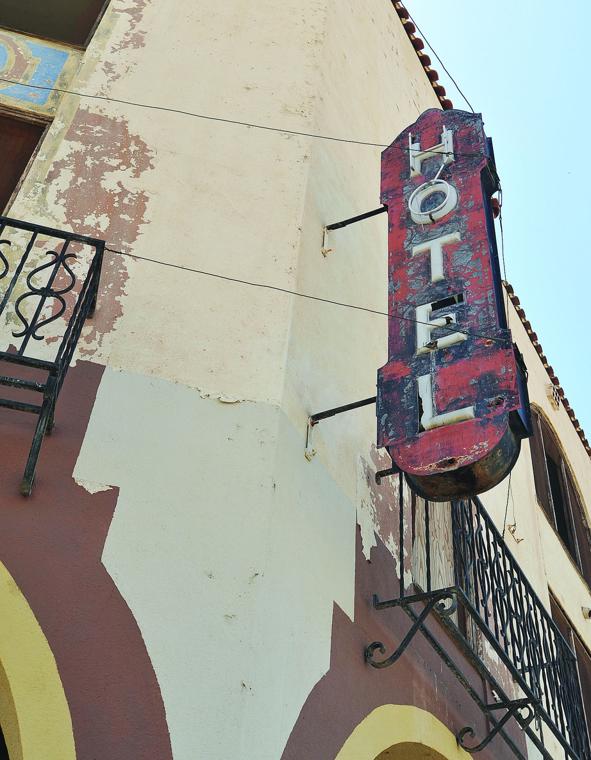 A Tour Of Yuma S Old Signs Yuma Sun News