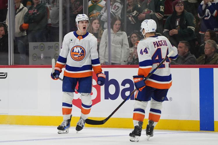 Islanders Wild Hockey