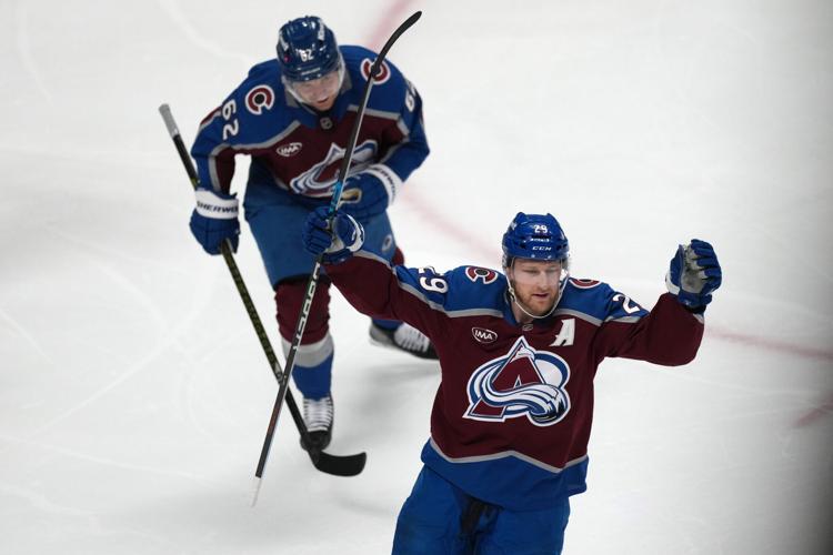 Wild Avalanche Hockey