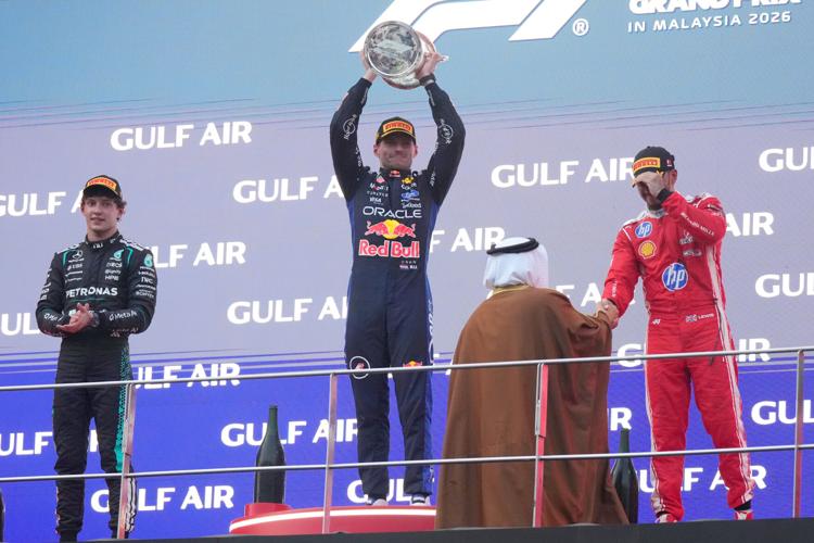Bahrain F1 GP in Malaysia Auto Racing