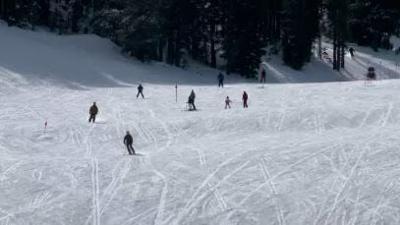 Early Snow Helps Lake Tahoe Area Ski Resorts, Businesses