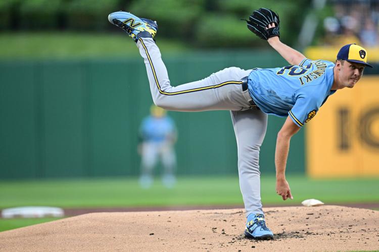 Brewers Pirates Baseball