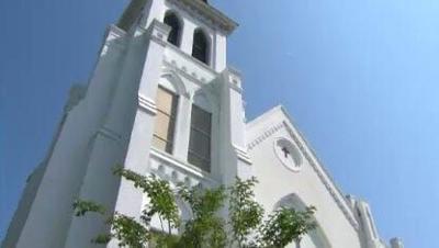 Bible Study Resumes at Historic Charleston Church