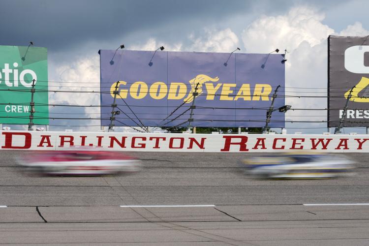 NASCAR Darlington Auto Racing