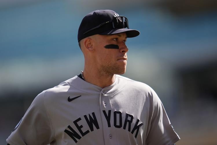 Yankees Twins Baseball