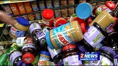 Report: Food Bank Clients Struggle With Decisions