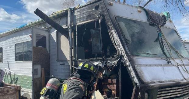 Firefighters Quickly Put Out RV Fire in Sun Valley | News | 2news.com