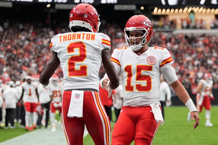 Chiefs Raiders Football