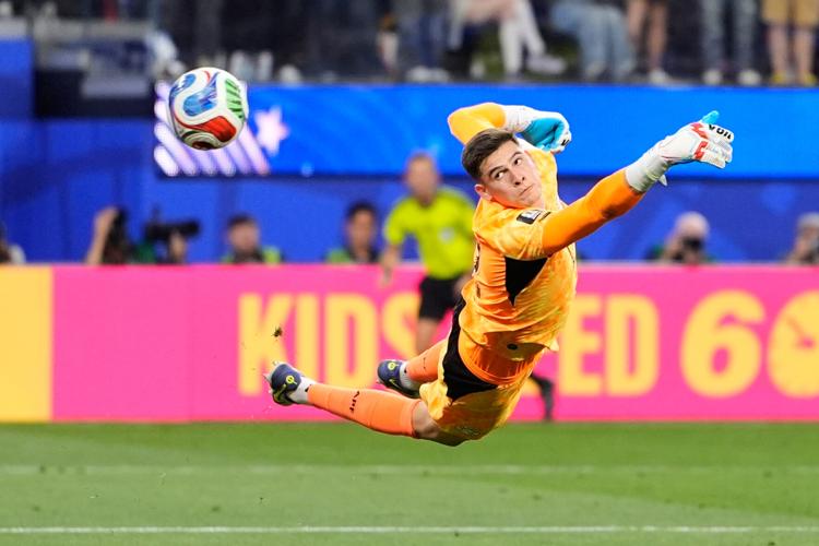 APTOPIX Paraguay US WCup Soccer