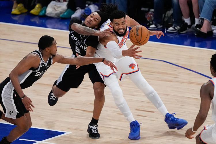 APTOPIX NBA Finals Spurs Knicks Basketball