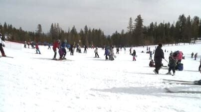 Presidents' Day Gives Boost To Area Ski Resorts