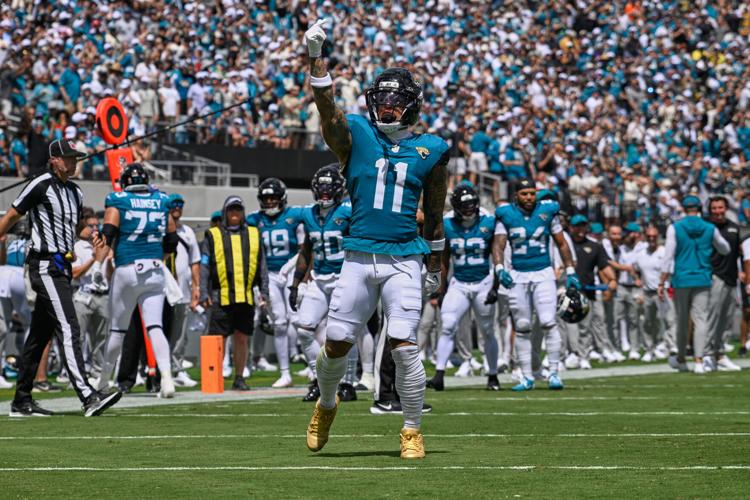 Browns Jaguars Football
