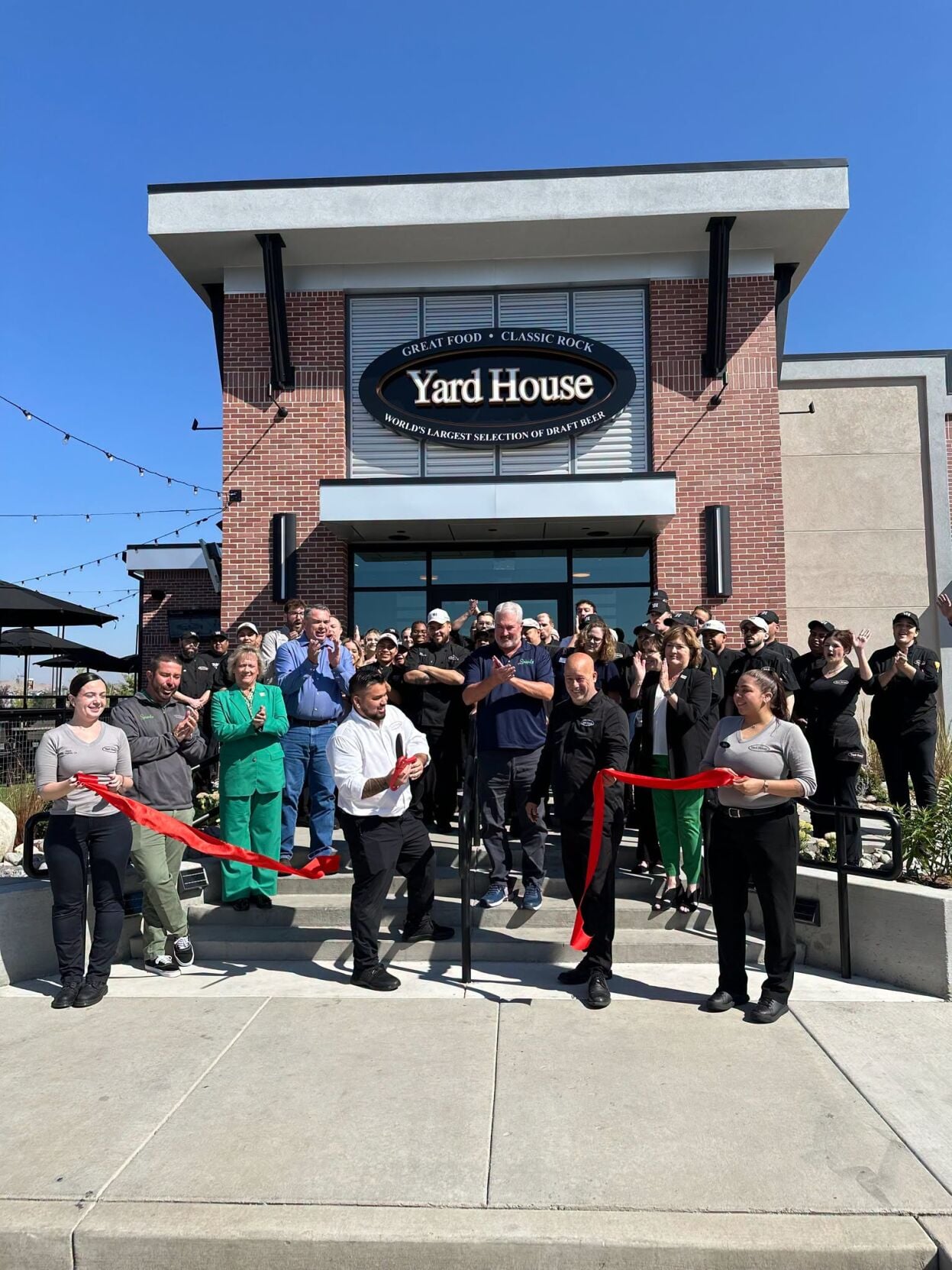 yardhousepic1.jpeg