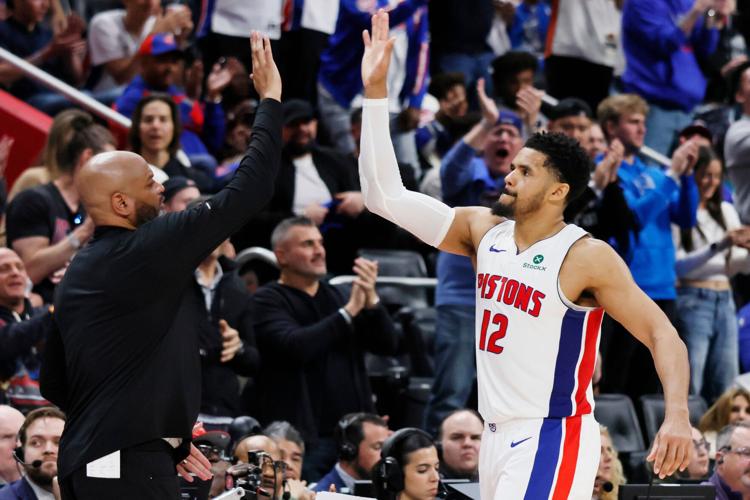 Magic Pistons Basketball