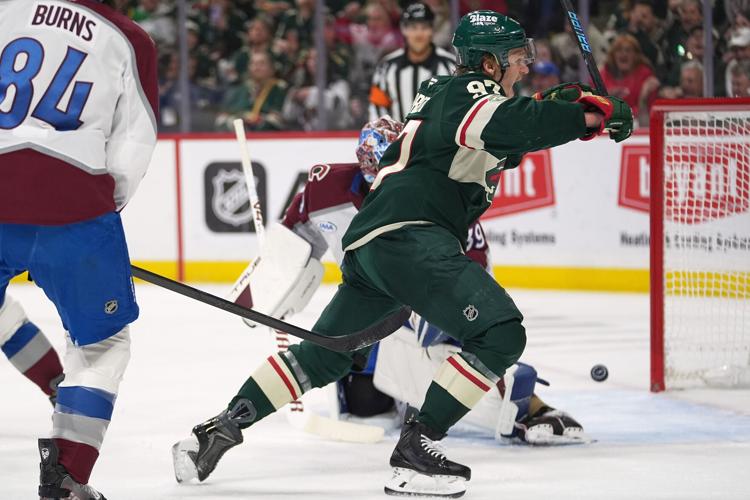 Avalanche Wild Hockey