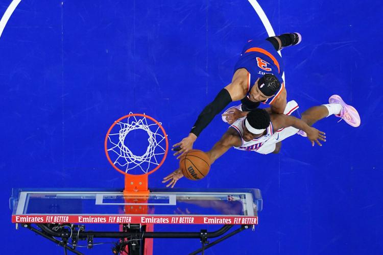 Knicks 76ers Basketball