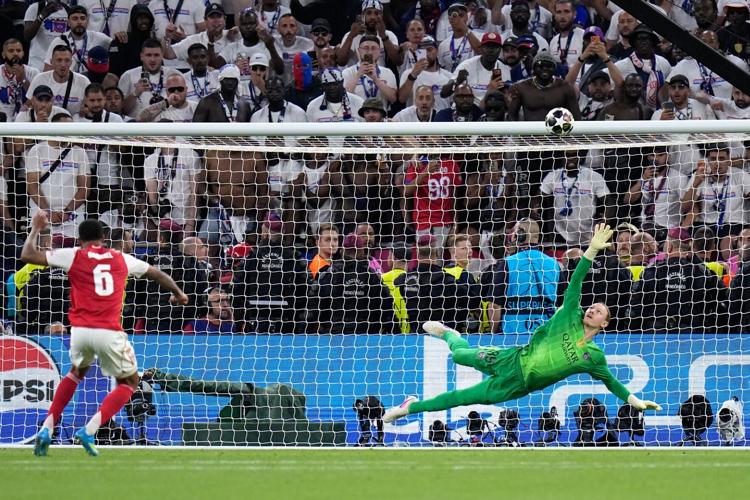 APTOPIX Hungary Champions League Final Soccer