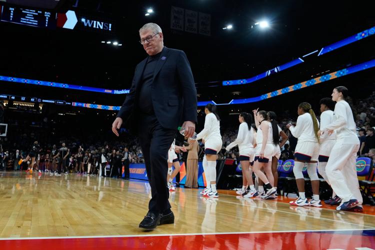 APTOPIX NCAA South Carolina UConn Basketball