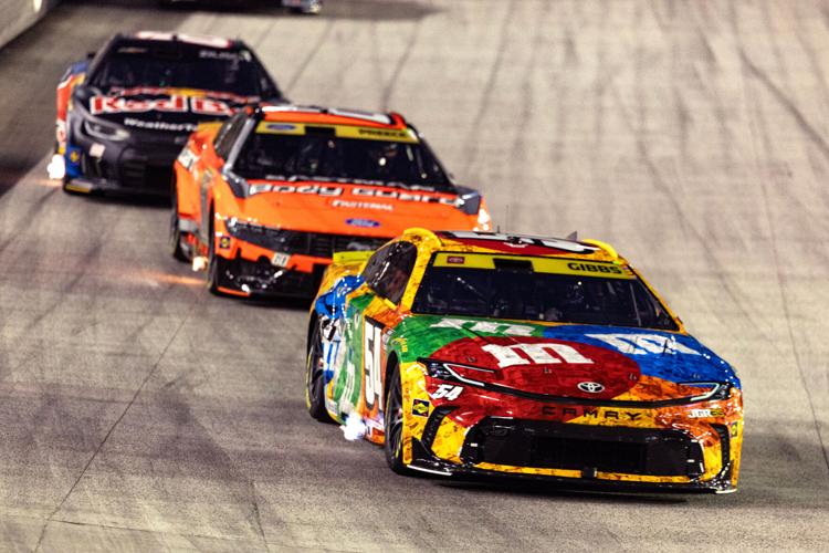 NASCAR Bristol Auto Racing