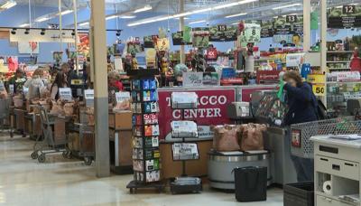 Shopping Picks Up as Thanksgiving Approaches