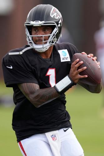 Falcons Camp Football