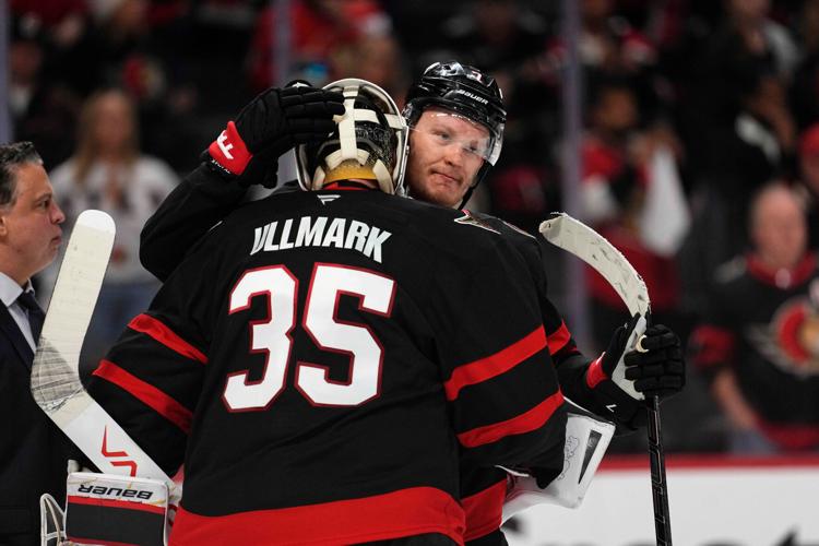 Hurricanes Senators Hockey