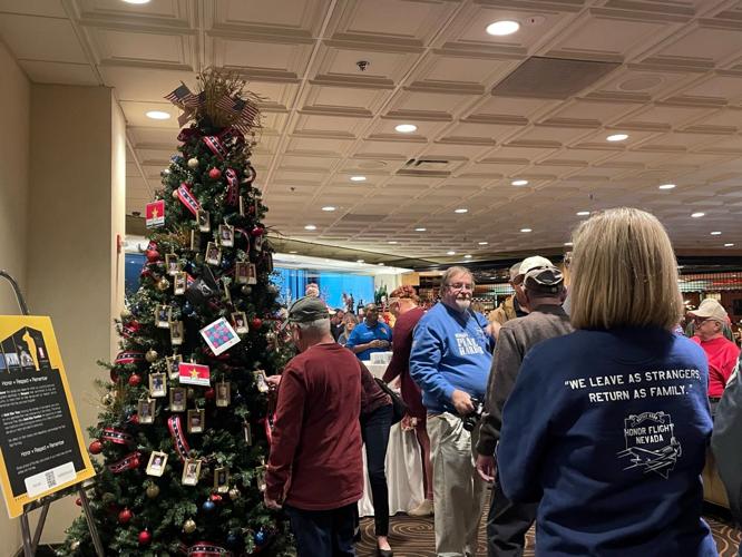 gold star un-lighting 2.jpg