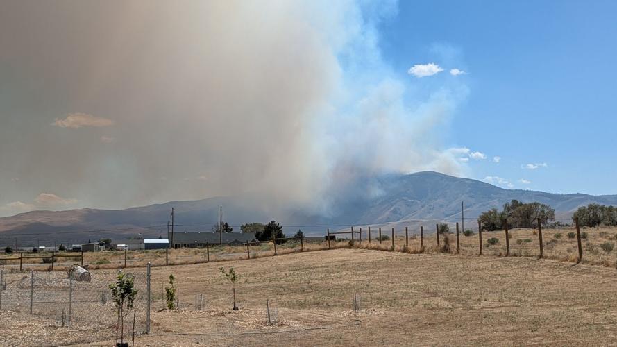 Viewer Submission - Hawk Fire from Red Rock - Michael Ruffolo 4.jpg
