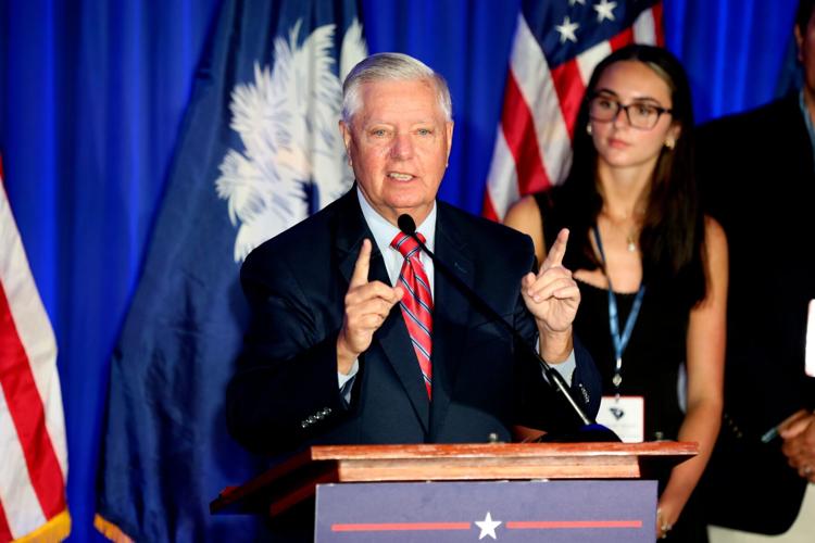 Lindsey Graham Dies