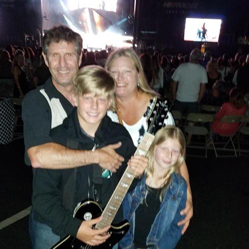 Keith Urban Gives Local Boy Signed Guitar