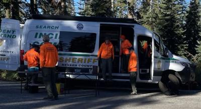 Sierra County searchers at van