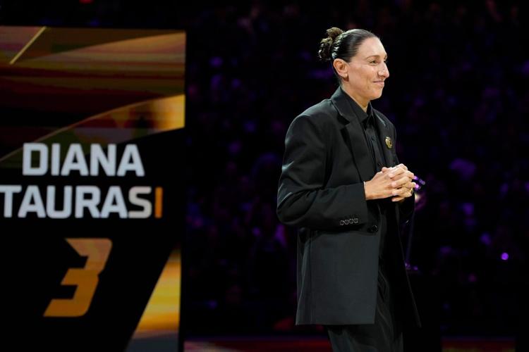 Mercury Taurasi Basketball