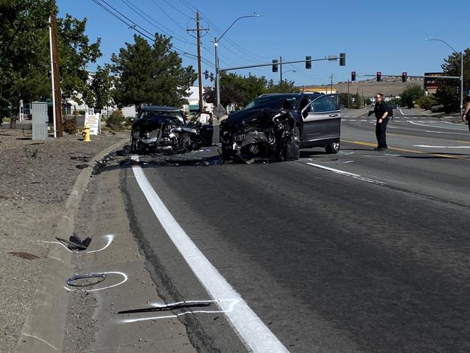 Injury Crash Shuts Down Southbound Vista Blvd. Between Loop and Brierly Way