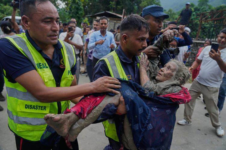 Photos show aftermath of flash floods in Nepal
